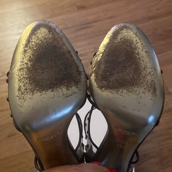 YvesSaintLaurent - Picture 8 of 15